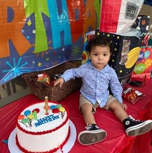 Meet your Posher, Alejandra